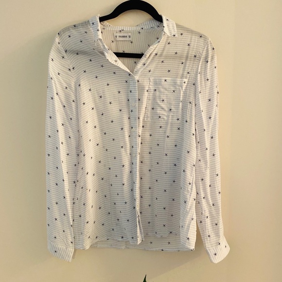 Pull&Bear NWOT starfish button up shirt size S - Picture 1 of 4